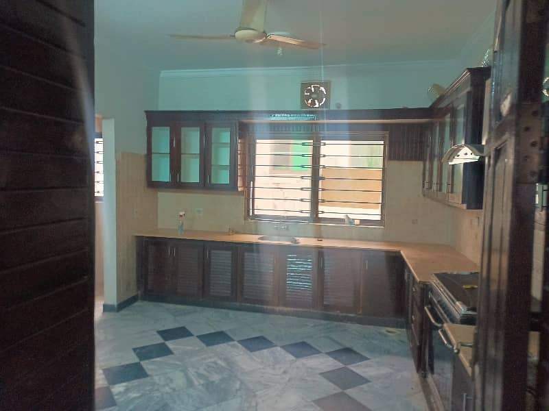 4 bedroom upper portion for rent demand 140000 9