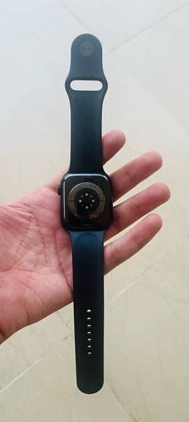 Apple Watch Series 7 Black 45mm 1