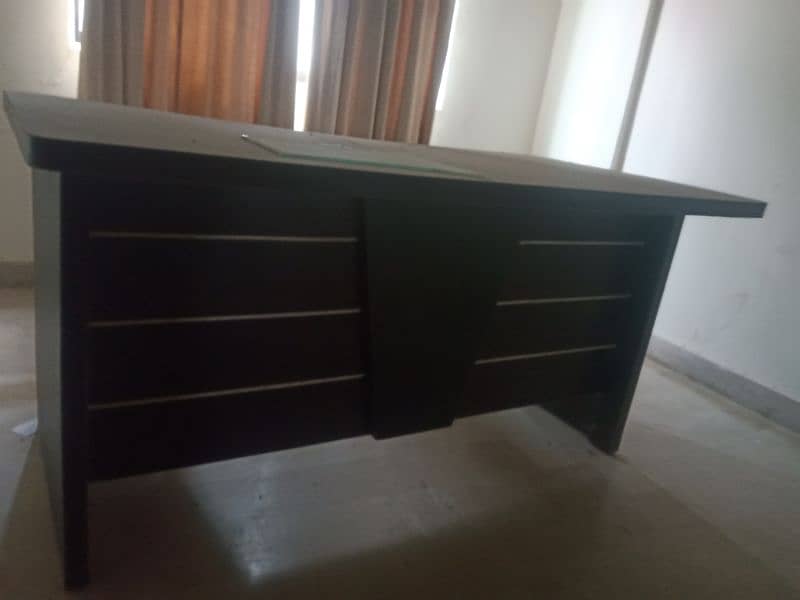 office table for sale 3