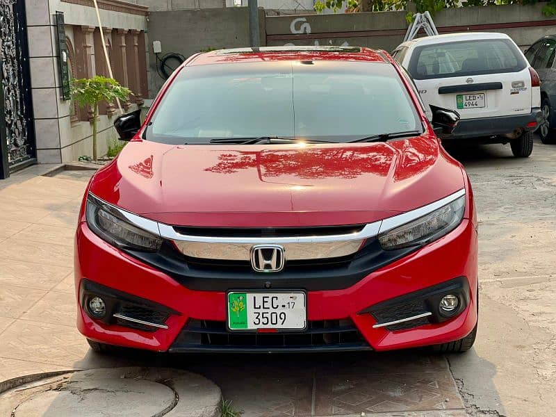 Honda Civic Oriel 2017 0