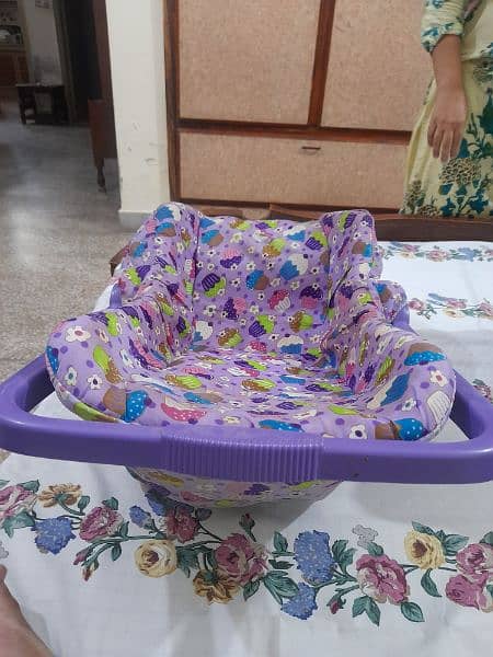 baby carry cot 1