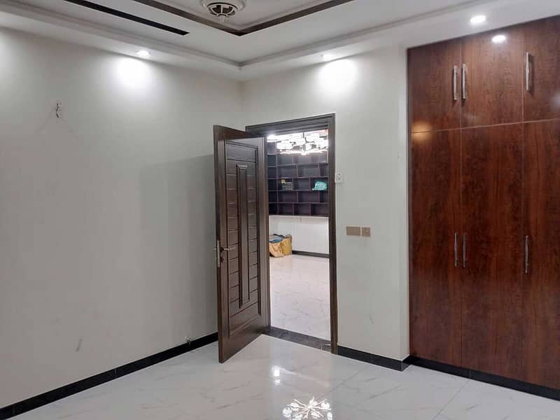 5 Marla Lower Portion is Available For Rent in Sector D Bahria Town Lahore 4