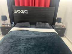 king size black bed