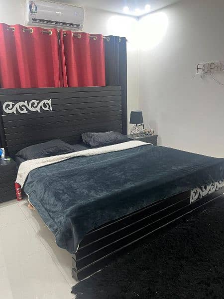 king size black bed 2