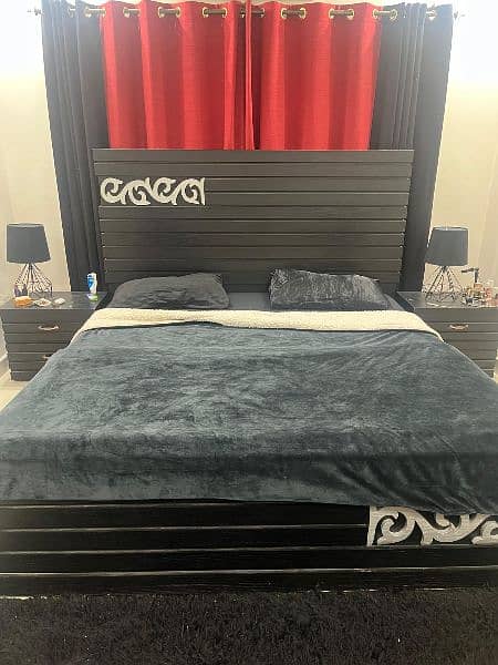 king size black bed 3