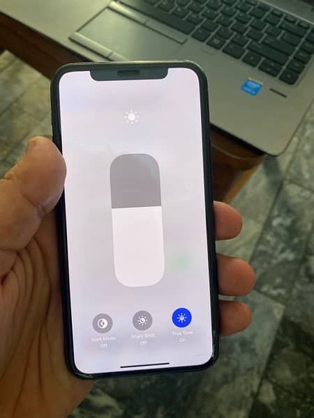 Iphone 11 Pro 64 GB PTA APPROVED 6