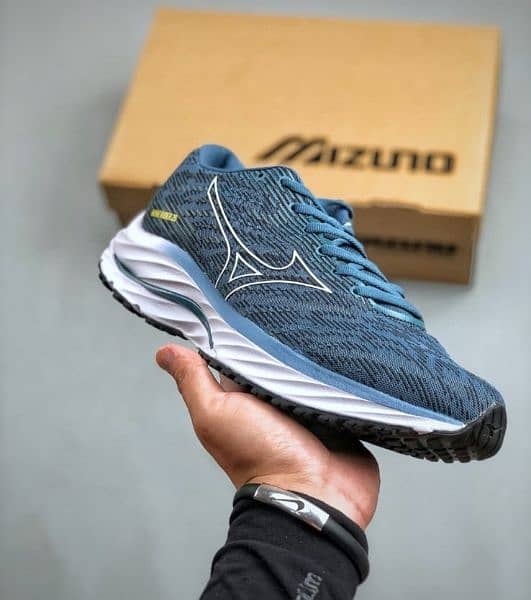 Mizuno shoes 1