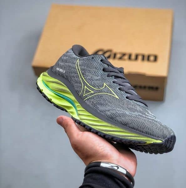 Mizuno shoes 2