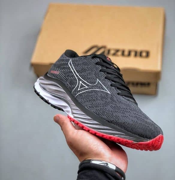 Mizuno shoes 3