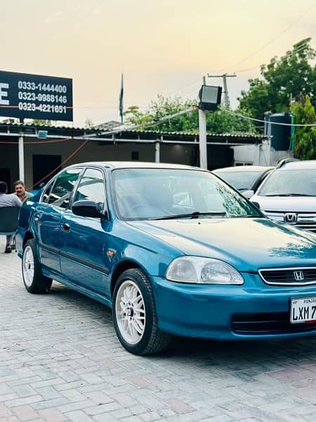 Honda Civic VTi 1997 4