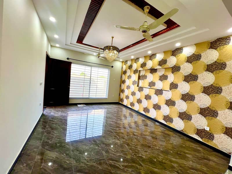 10 MARLA STADIUM FACING BRAND NEW HOUSE FOR SALE IN C BLOCK FAISAL TOWN PHASE-1 15