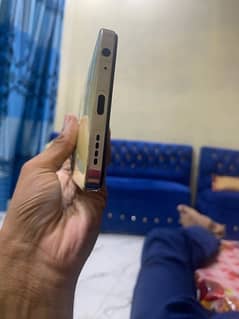 Infinix Hot40i 10/10 condition 0