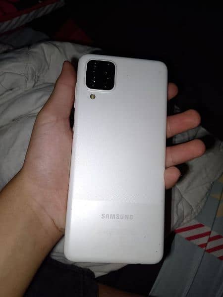 Samsunga12 4gb+128gb 1