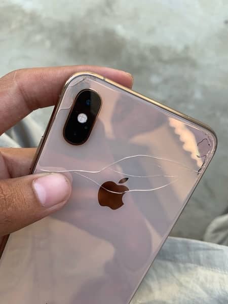 iphone xsmax 64 gb pta proved 1