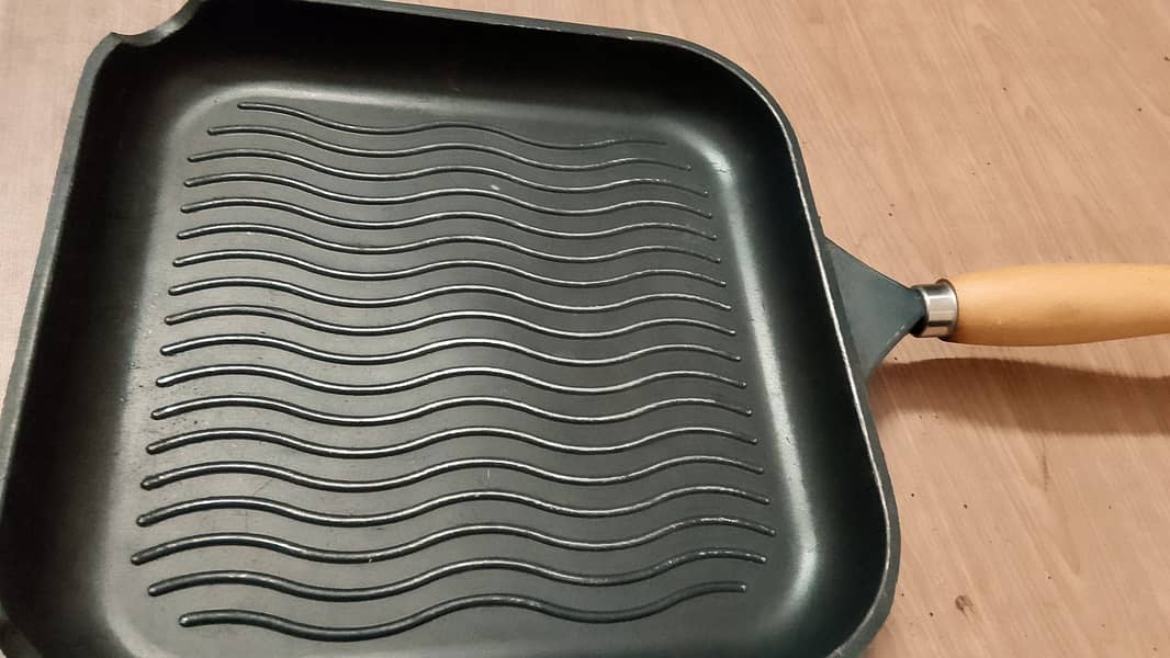 Big size Grill fry pan imported 1