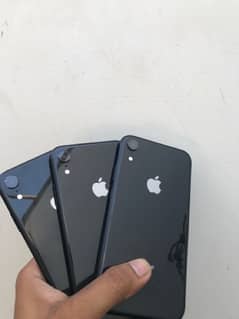 iPhone XR 64gb nonpta factory unlock 3 to 4 month sim working