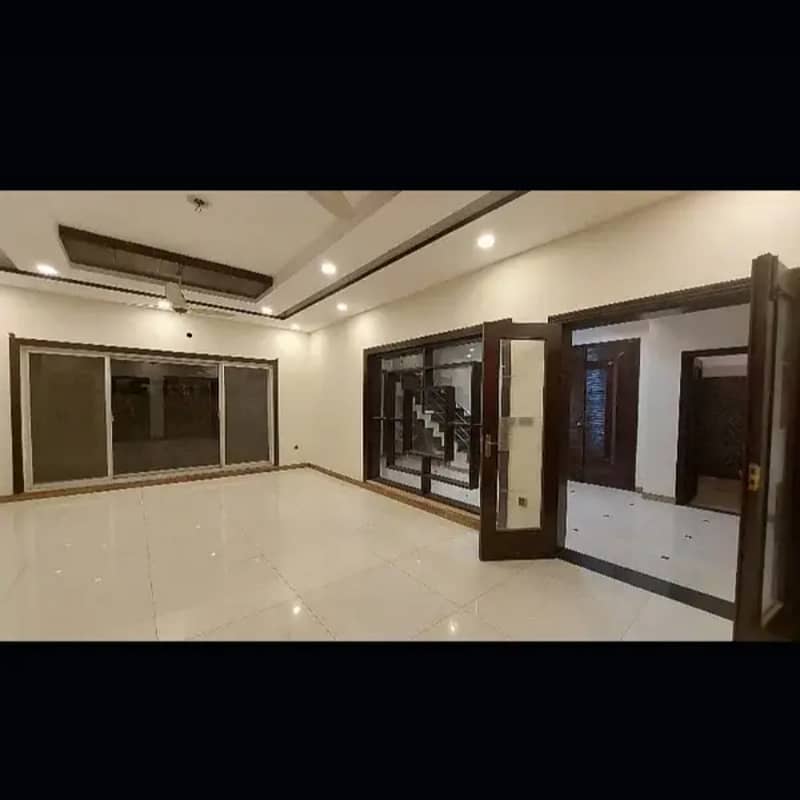 1 KANAL HOUSE FOR RENT IN PARAGON CITY LAHORE 12