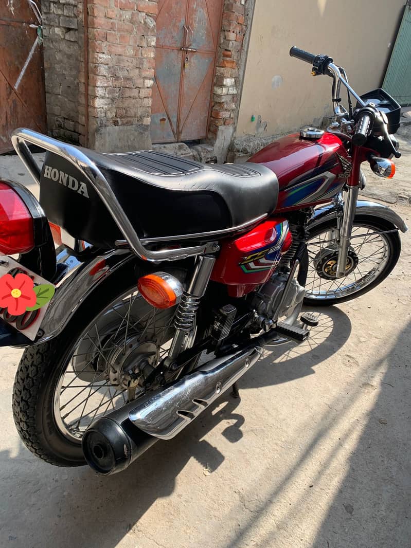 Honda CG 125 2022 9