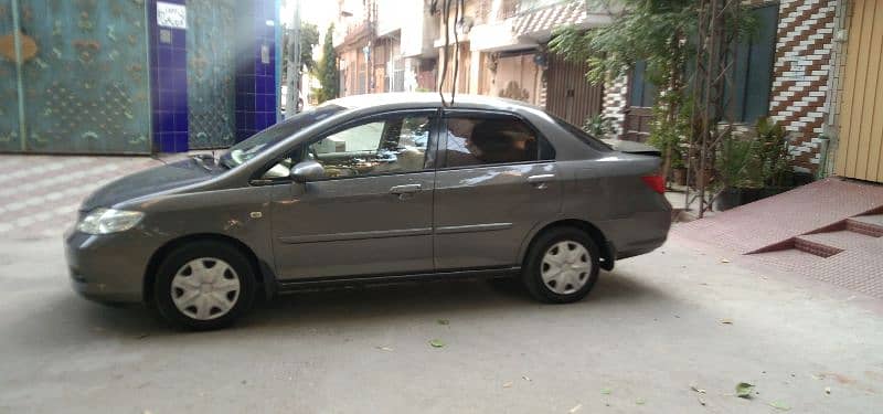 Honda City IDSI 2008 10