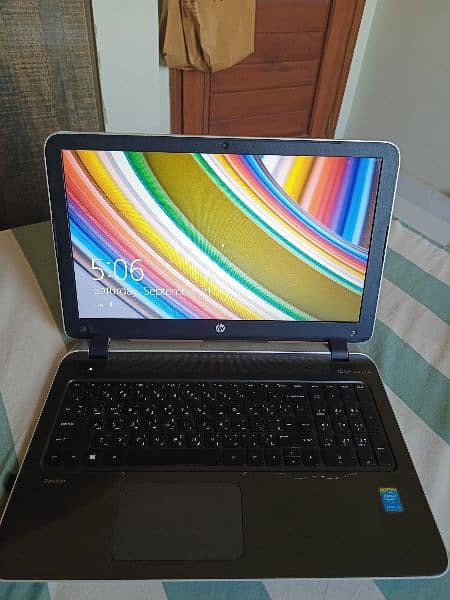 Hp pavilion core i 3 , 5th generation 1