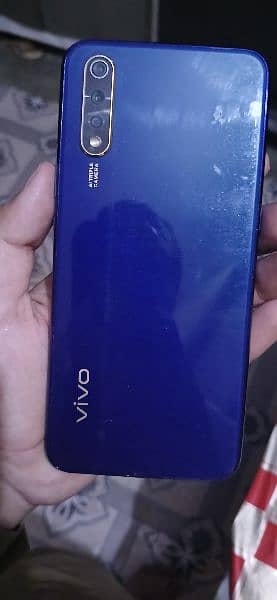 vivo s1 8/256 2