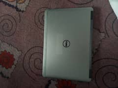 Dell latitude E7240 0