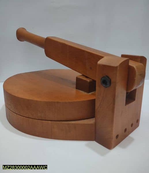 wooden roti maker 0