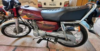 Honda 125 cc. total genuine. 0