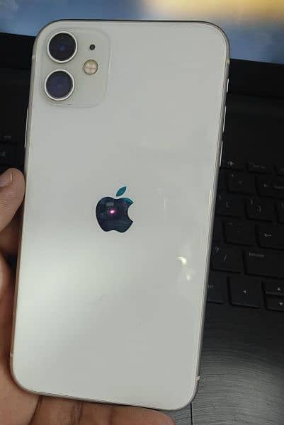 IPhone 11 Non PTA White clour for Sale and Exchange posble we 0