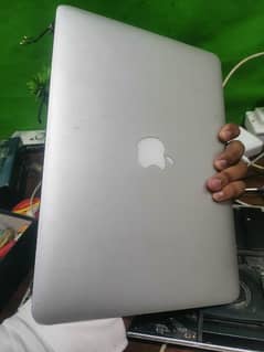 Macbook