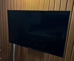 SONY Bravia led 52 inches black colour