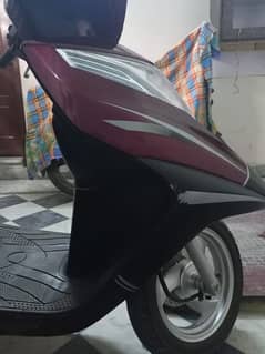 United Scooty 100 CC Urgent Sale