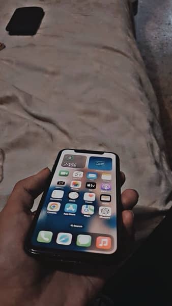 iphone 11 Pro 256gb Non pta Factory unlock 5