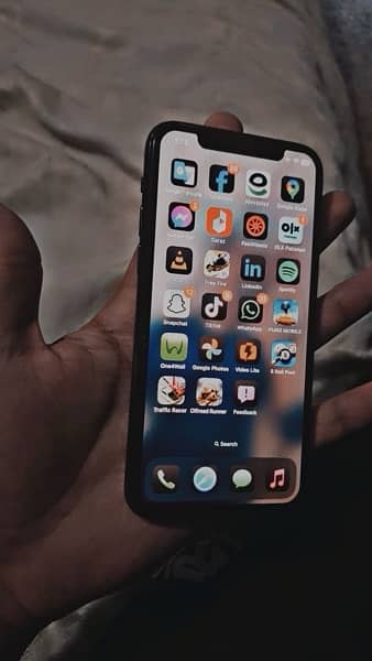 iphone 11 Pro 256gb Non pta Factory unlock 6