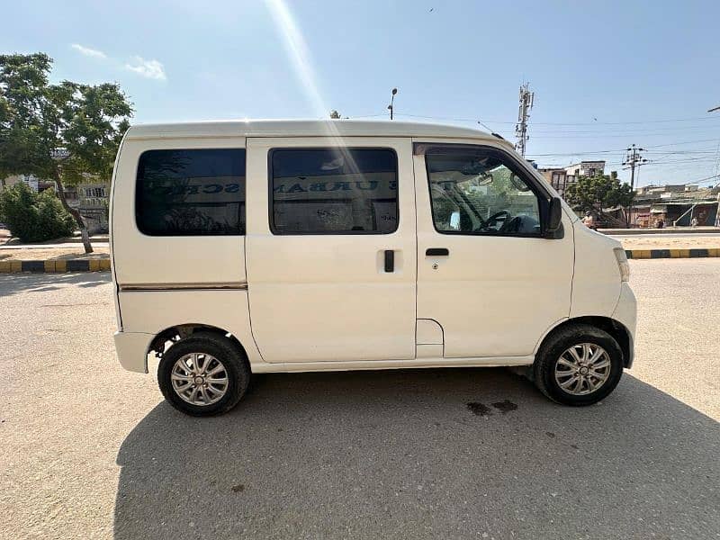 Daihatsu Hijet 2012 14