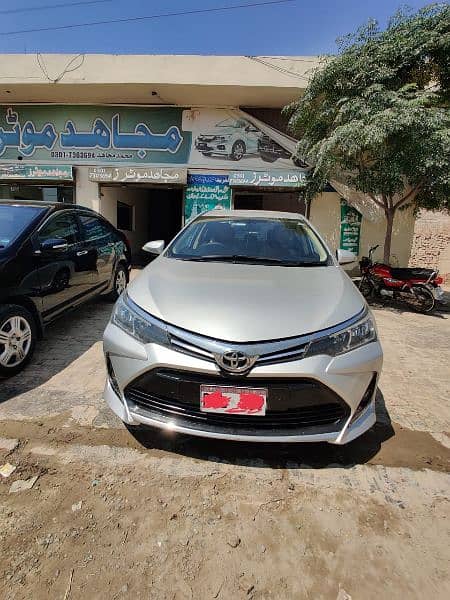 Toyota Corolla Altis 2017 4