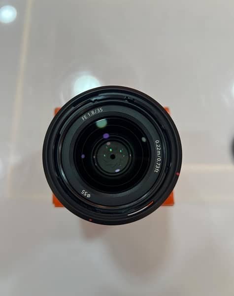 Sony 35 F1.8, mint condition, Sony FE 35 F 1.8 4