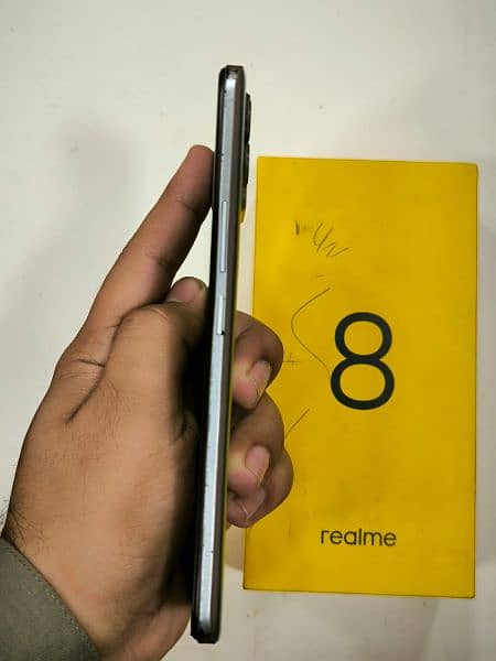 Realme 8 8/128 Office approved With box 4