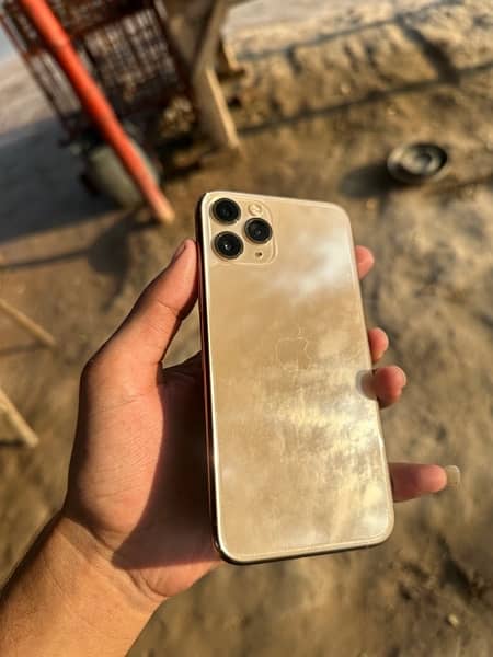 iPhone 11 Pro 1