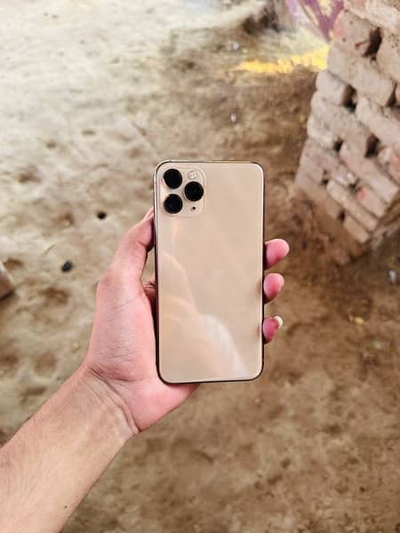 iPhone 11 Pro 2