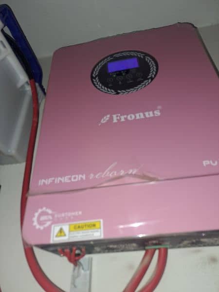 Inverter for sale urgent only 1 month used 1