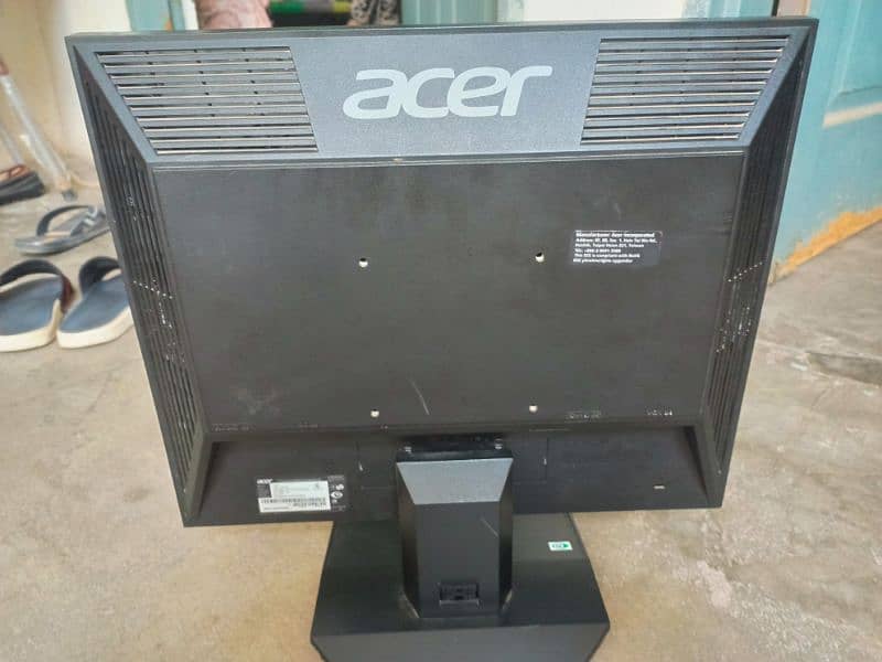 Acer LCD 17 inch 1