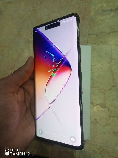 infinix note 40 pro 256gb rom 12+12 ram 2