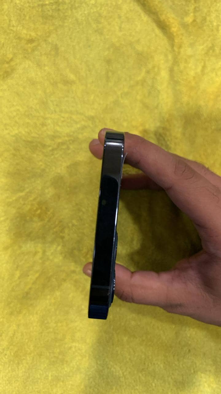 IPhone 12 Pro 256GB PTA Approved 4