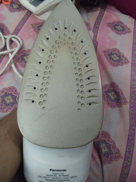 Panasonic Steam Iron 1