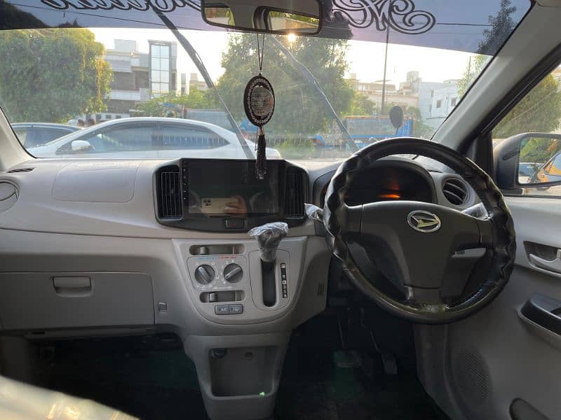 Daihatsu Mira 2014 6