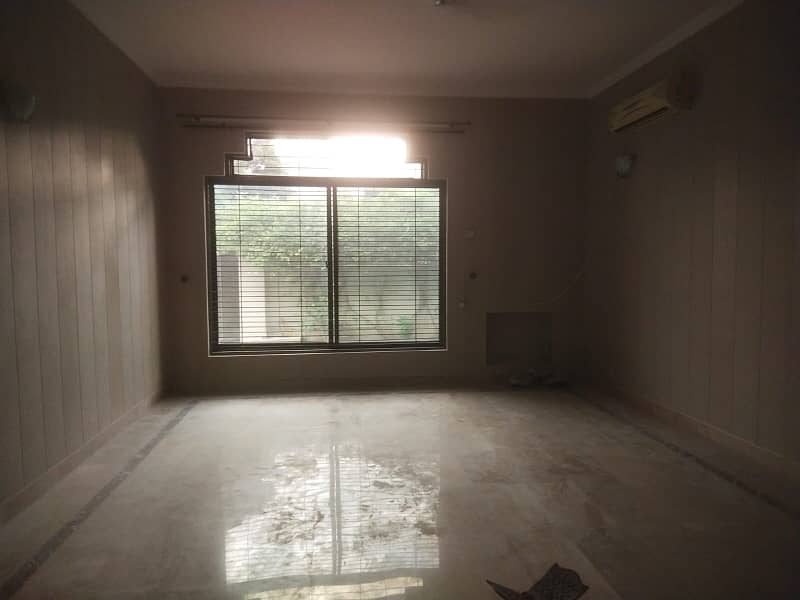 1 Kanal Lower Portion 3 Bed attached bath TV Lounge available for rent in DHA Phase 1 Near Bilal Store 4