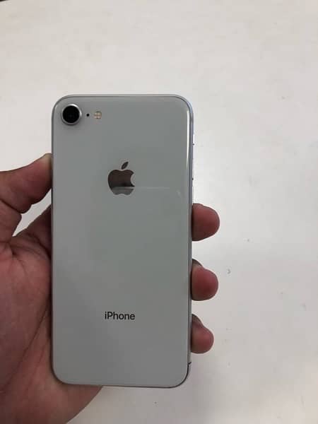 64gb iPhone 8 Non PTA 7