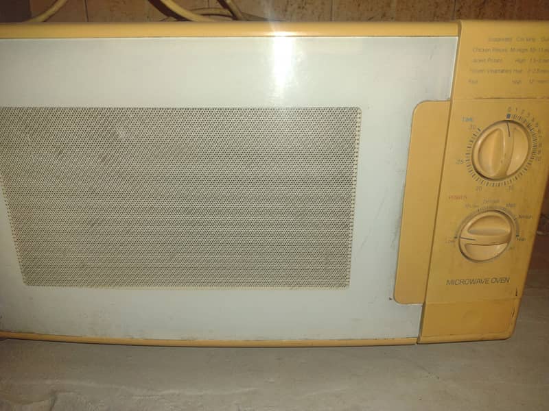 Micro Wave oven 1