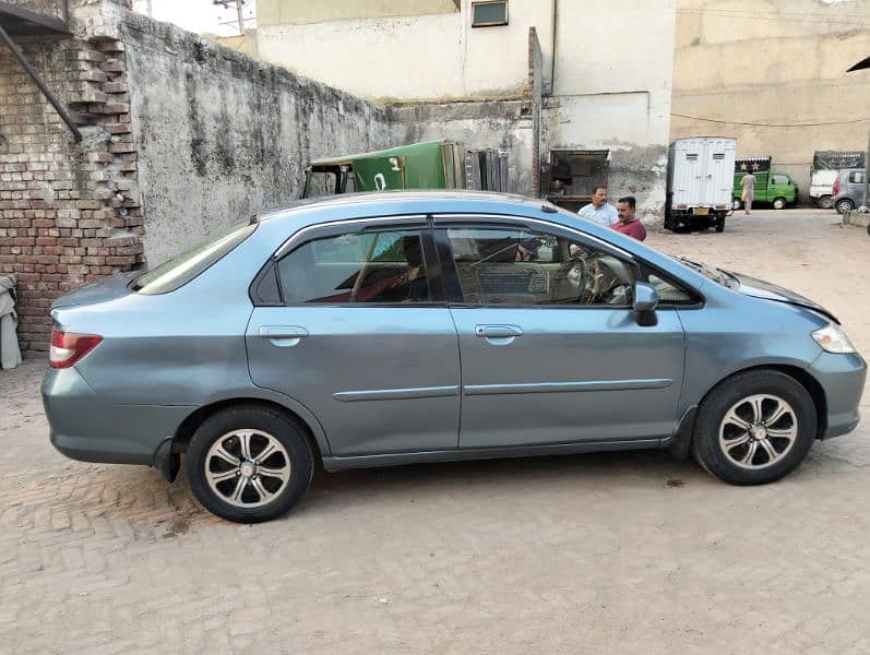 Honda City IDSI 2005 10